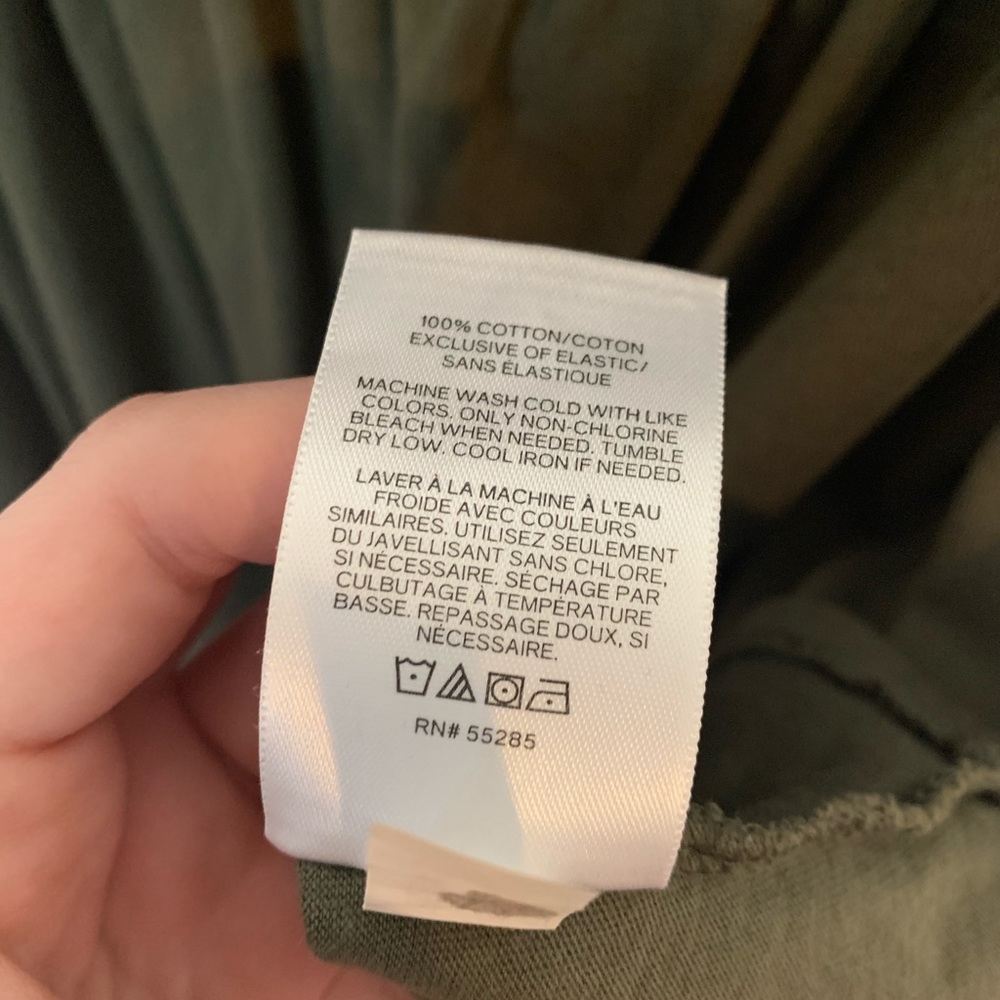 Green Blouse - Picture 3 of 3